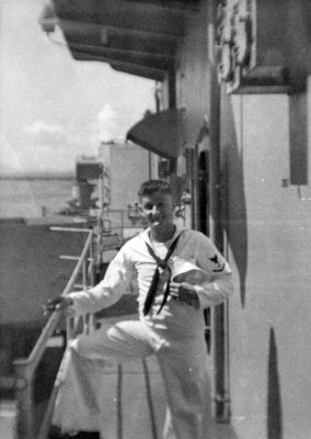 EE_DeMare_outside_of_Radio_II_-_onboard_USS_Worcester_10-23-1948_28John_Janowski29.jpg