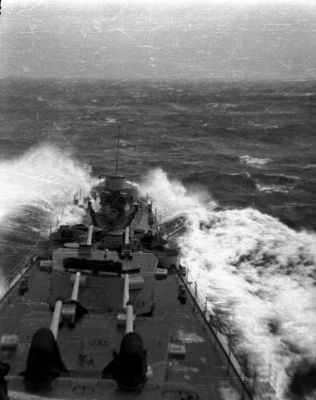 Heavy Seas 4 of 5
Series of photos taken during a North Atlantic Storm (John Janowski)
